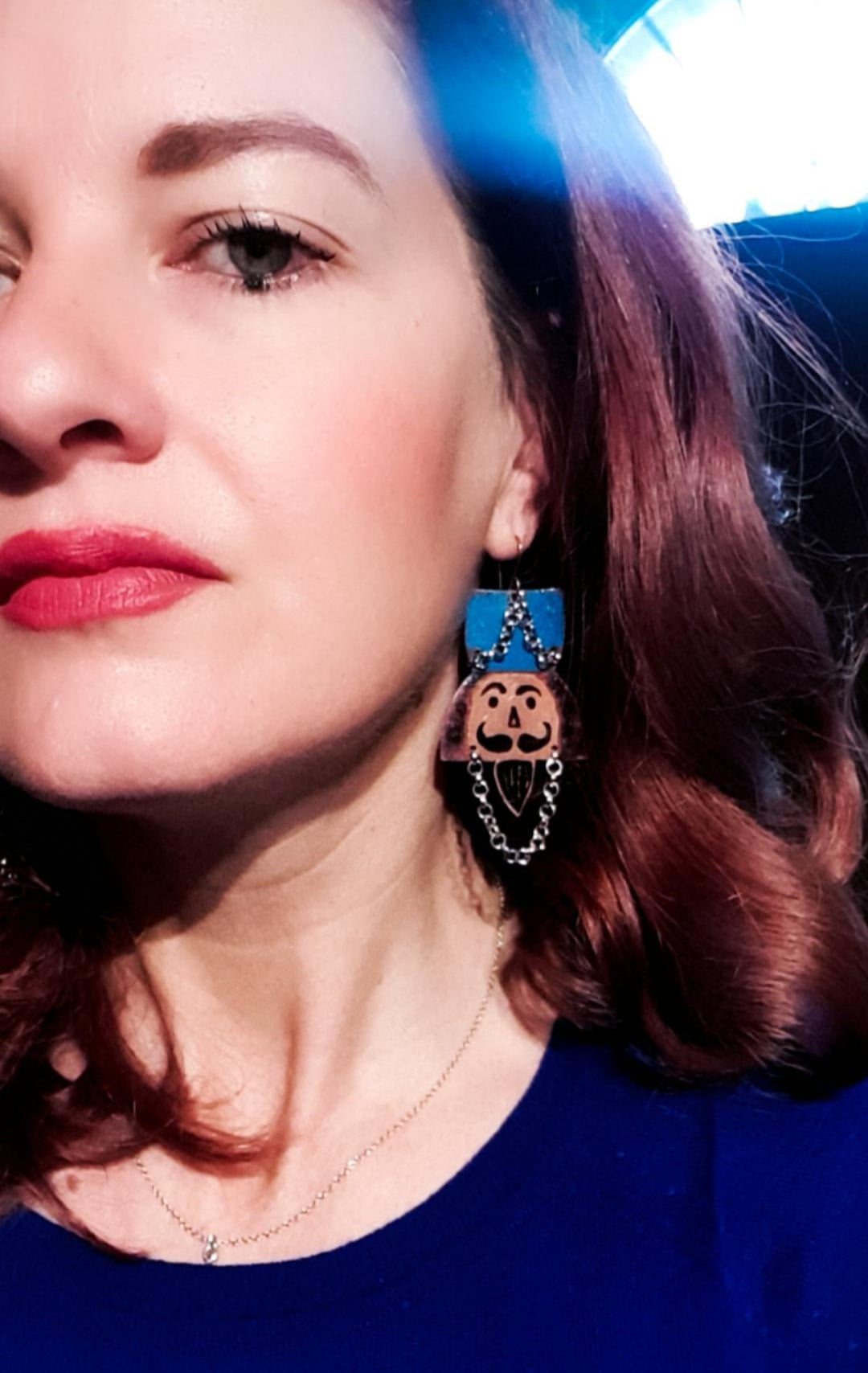 Orecchini SCHIACCIANOCI BLU