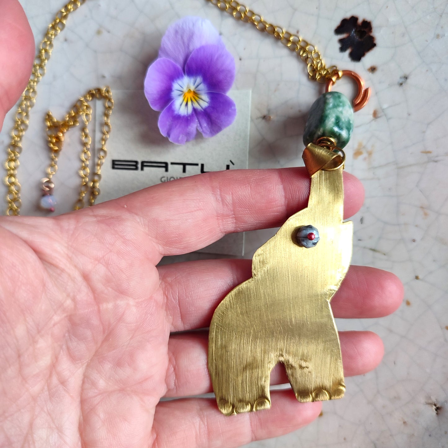 Collana ELEFANTE