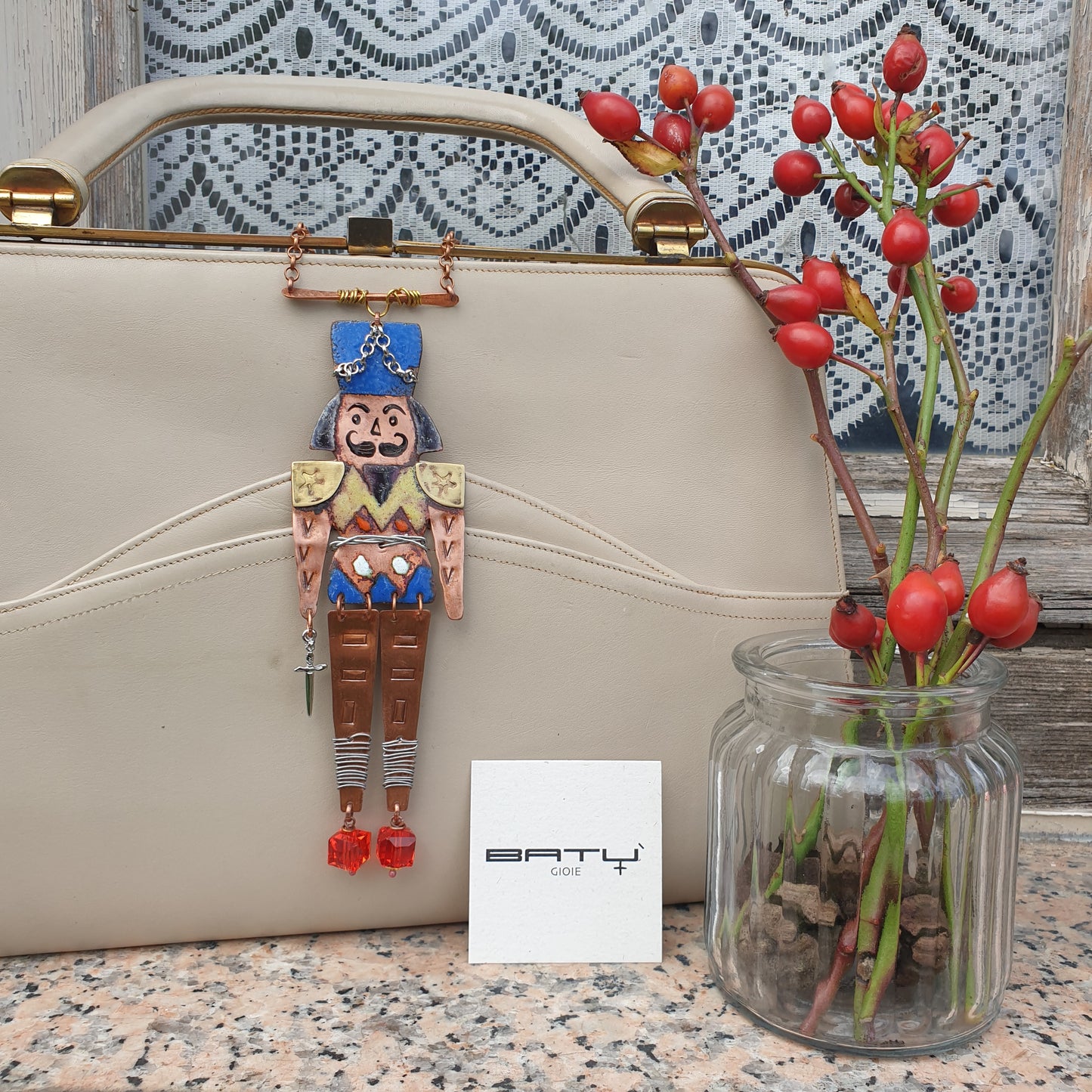 Collana SCHIACCIANOCI BLU