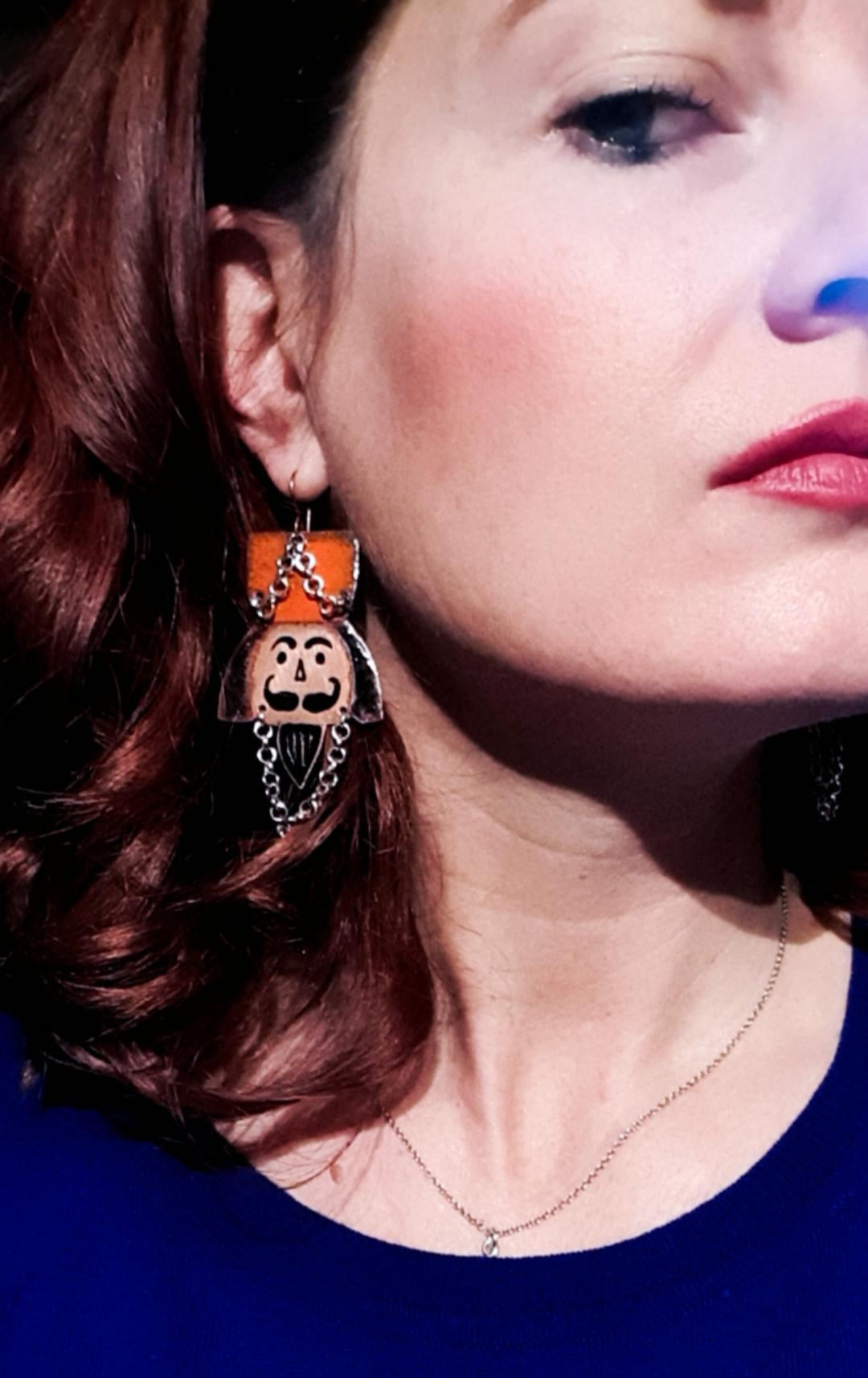 Orecchini SCHIACCIANOCI ARANCIONE